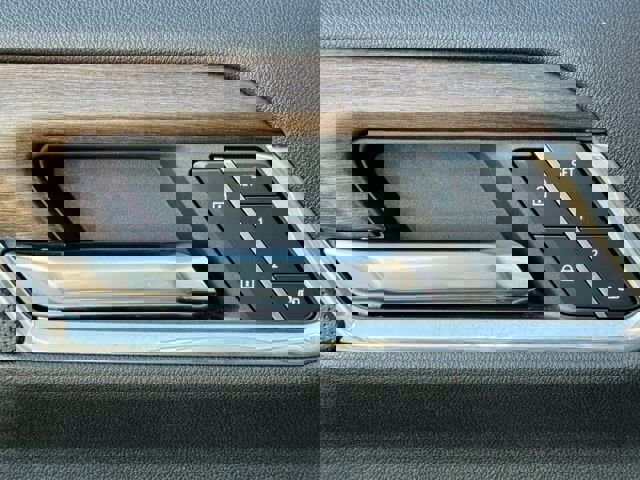 Used 2024 Chevrolet Silverado 2500 High Country w/ Technology Package image 22