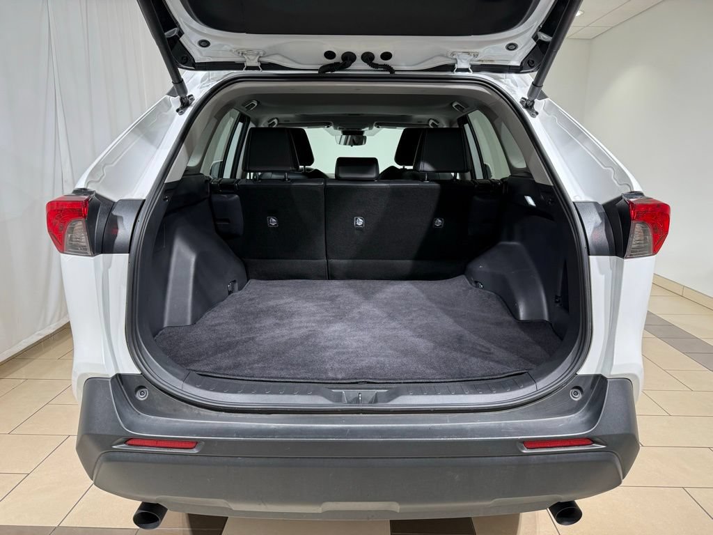 Certified 2025 Toyota RAV4 XLE Premium FWD image 11