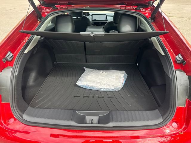 New 2025 Toyota Prius Plug-In Hybrid image 14