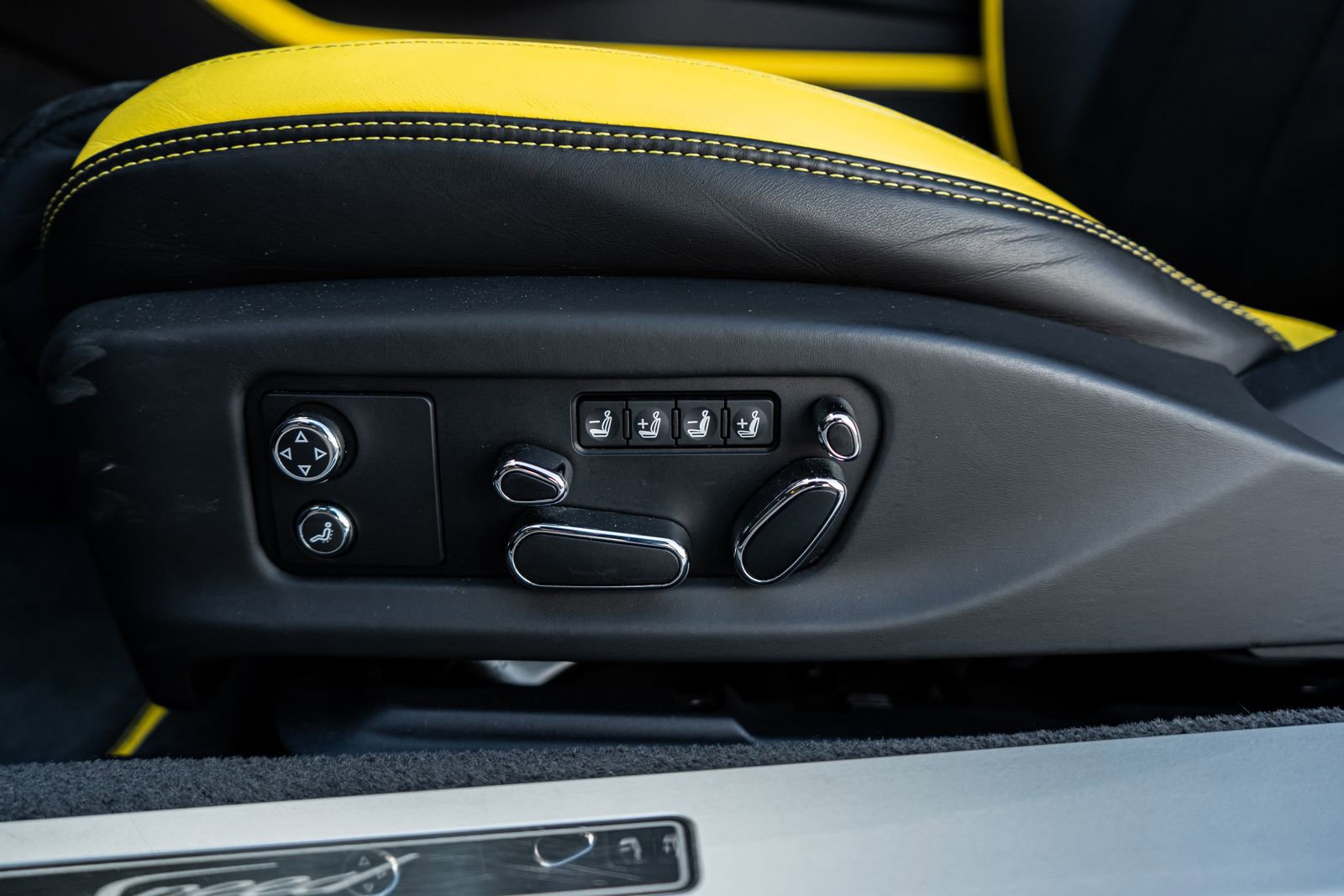 Used 2024 Bentley Continental GT Speed image 27