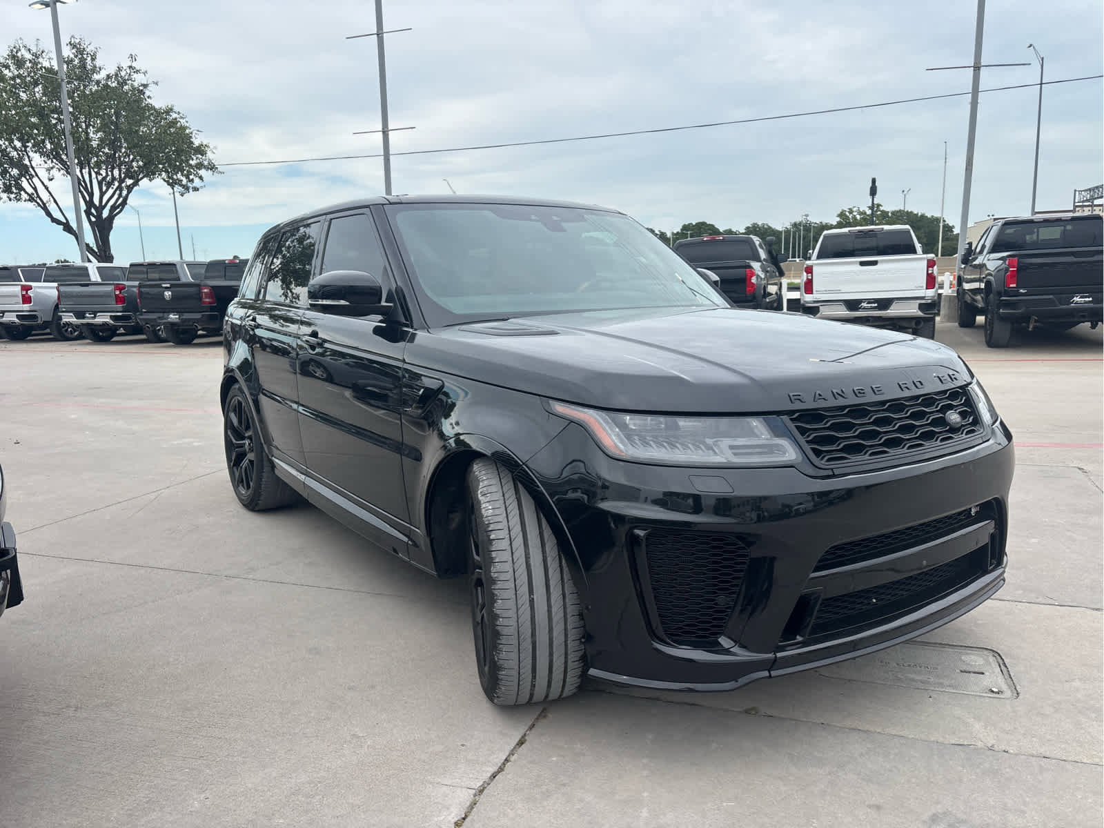 Used 2021 Land Rover Range Rover Sport SVR AWD/4WD image 3