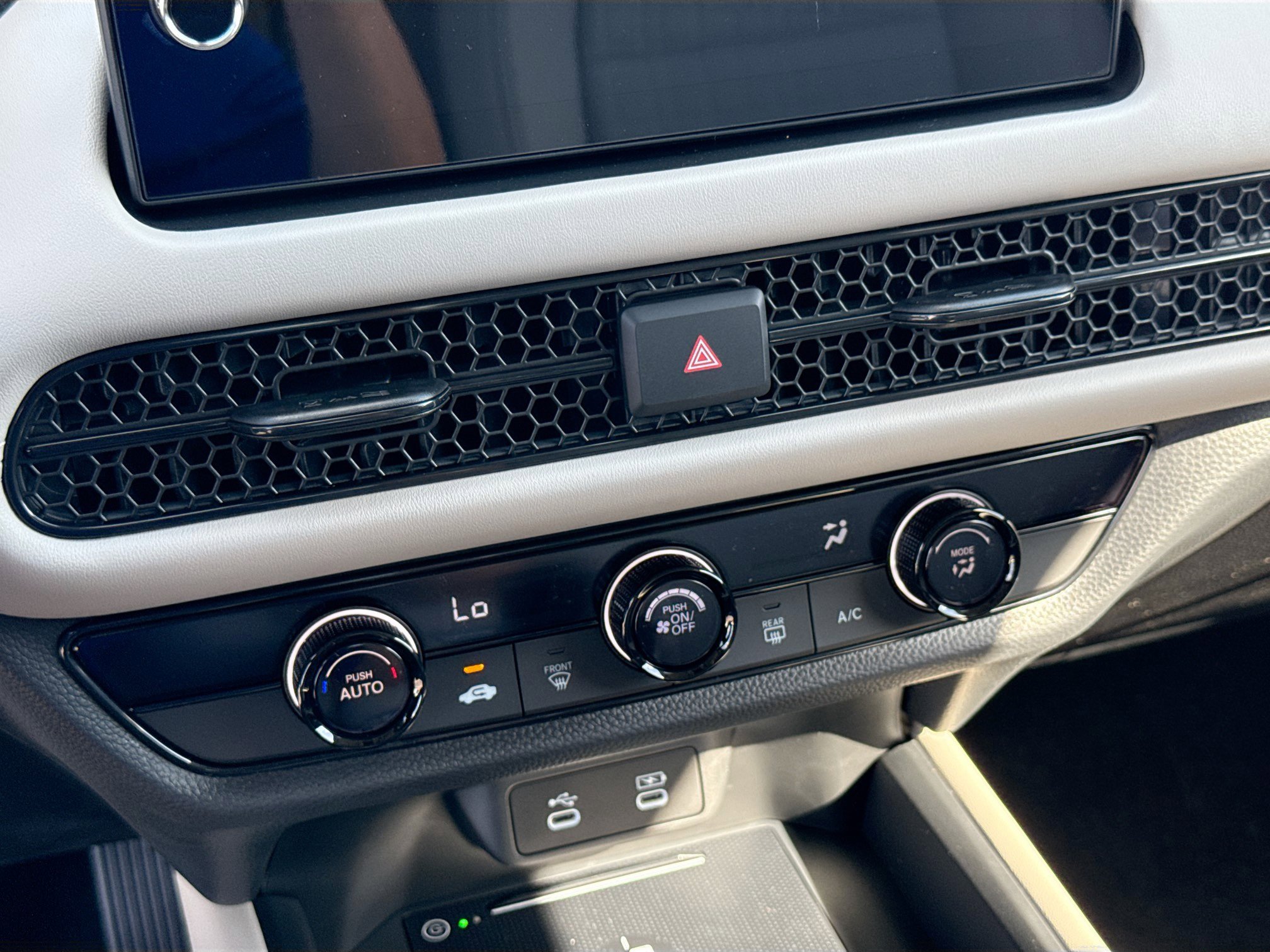 New 2026 Honda HR-V LX image 14