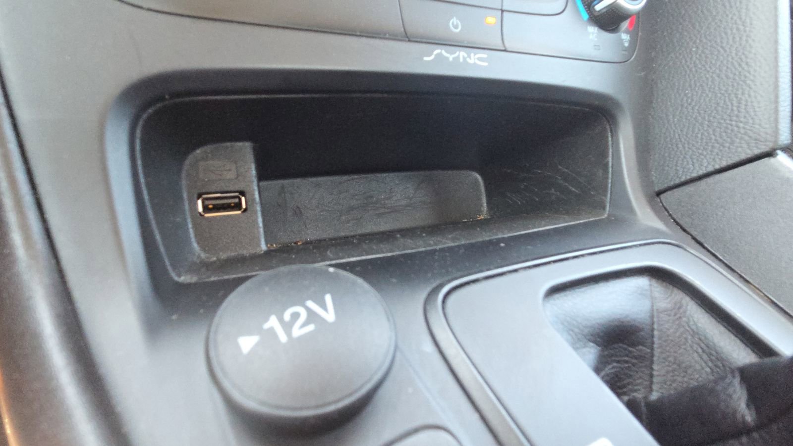 Used 2018 Ford Focus SE image 25