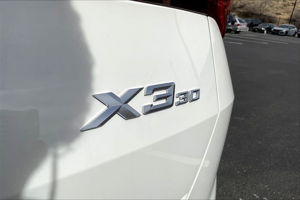 Used 2026 BMW X3 xDrive30 w/ Premium Package AWD/4WD image 9