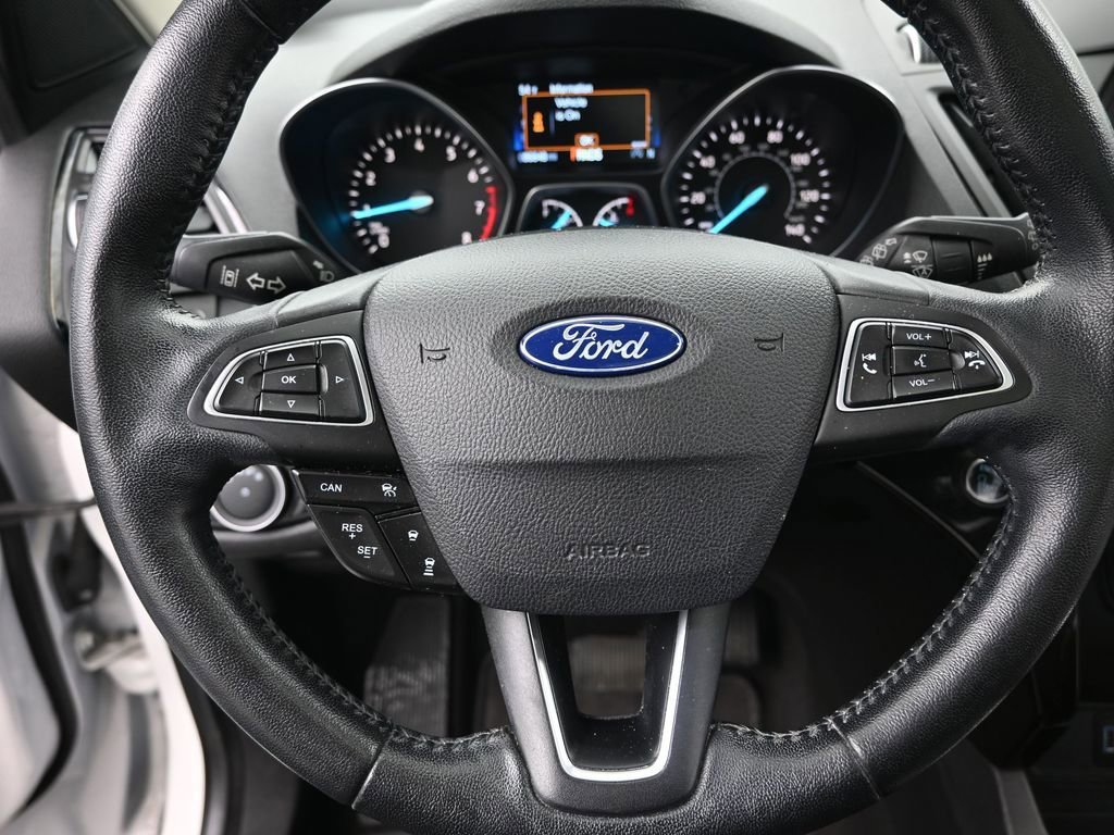 Used 2019 Ford Escape Titanium image 23