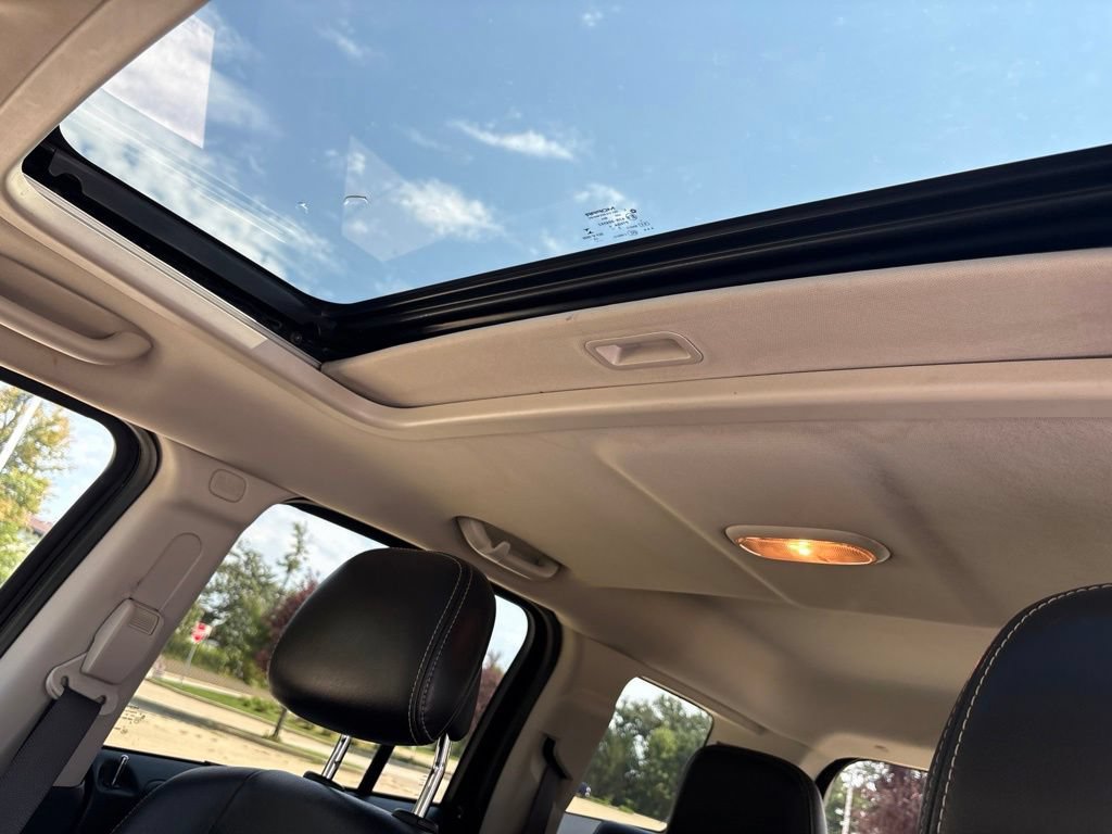 Used 2016 Jeep Patriot High Altitude AWD/4WD image 19