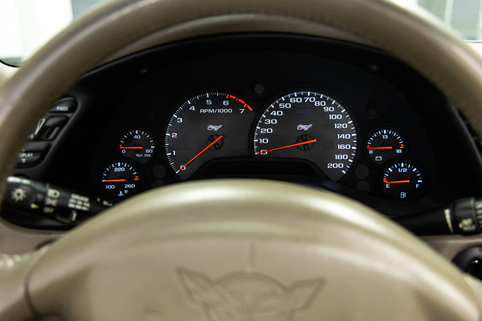 Used 2003 Chevrolet Corvette Convertible w/ Preferred Equipment Group1 RWD image 37