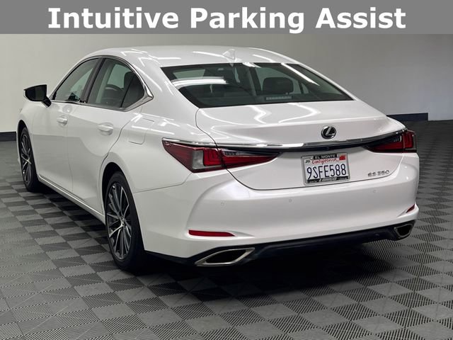 Used 2025 Lexus ES 350 w/ Premium Package image 7