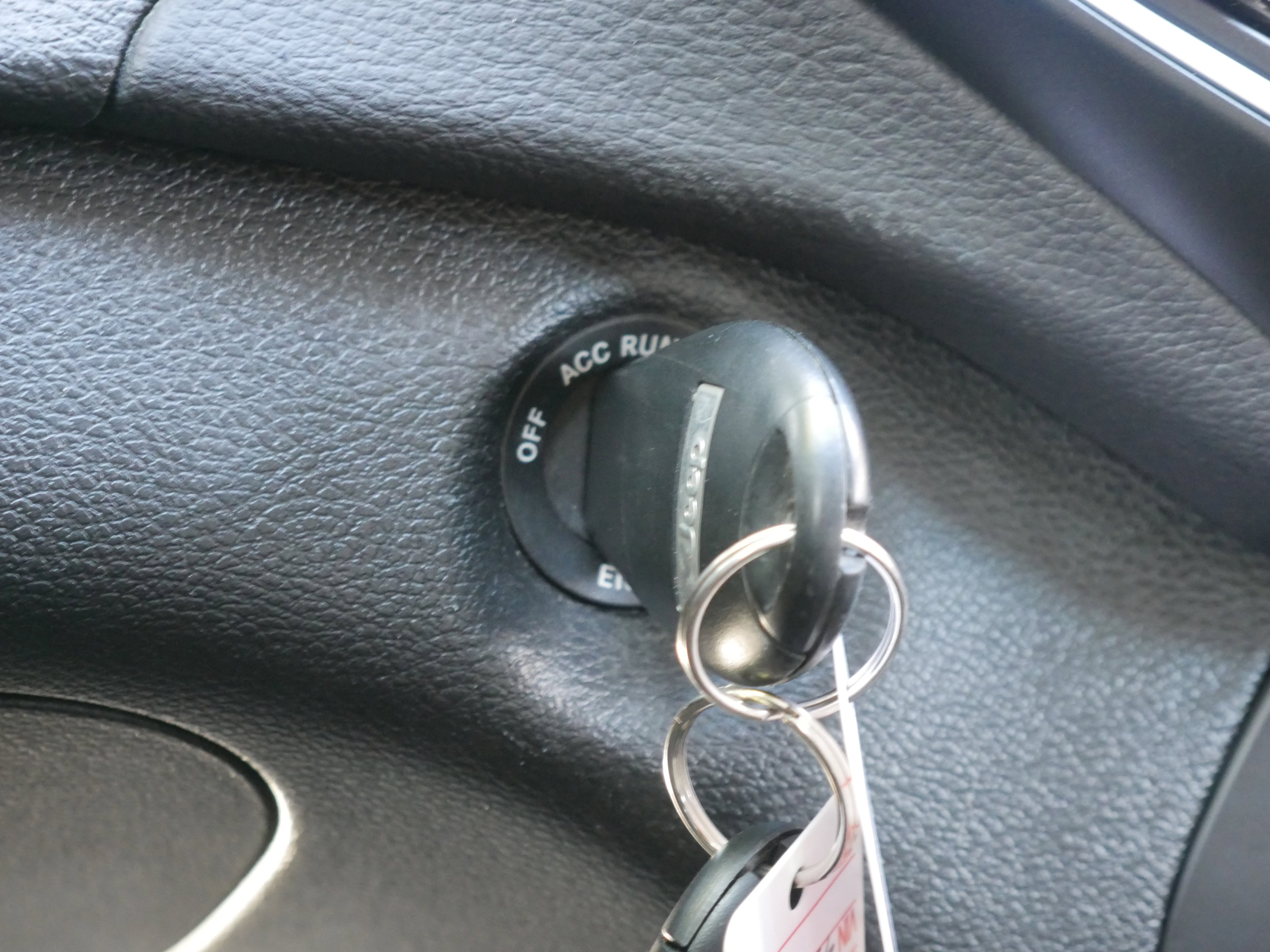 Used 2020 Jeep Cherokee Latitude image 8