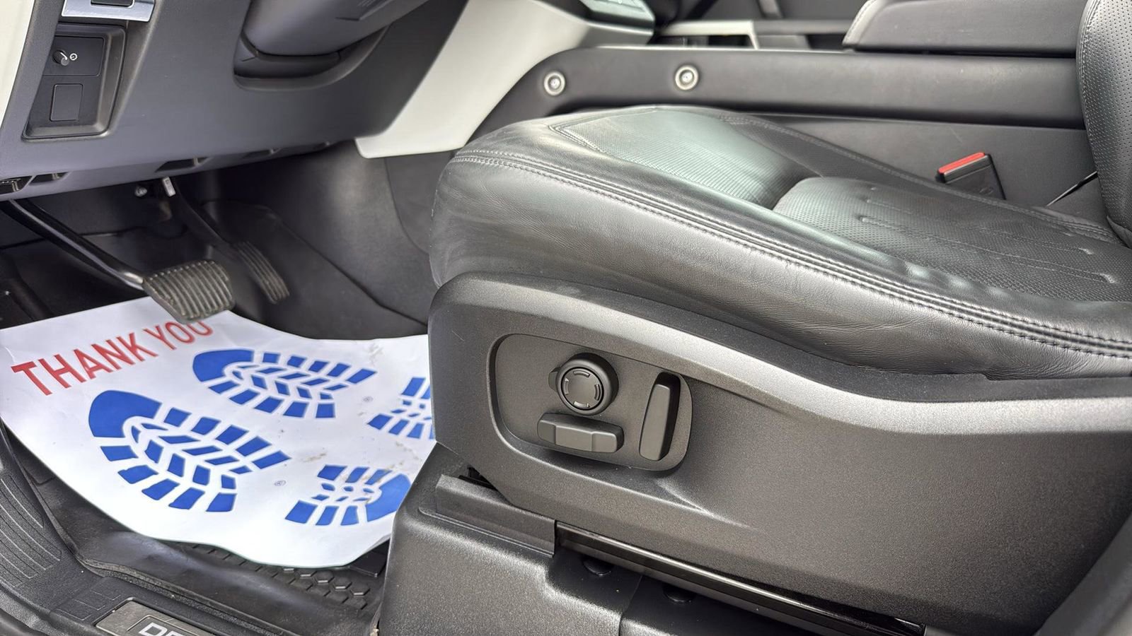 Used 2022 Land Rover Defender 110 XS Edition image 11