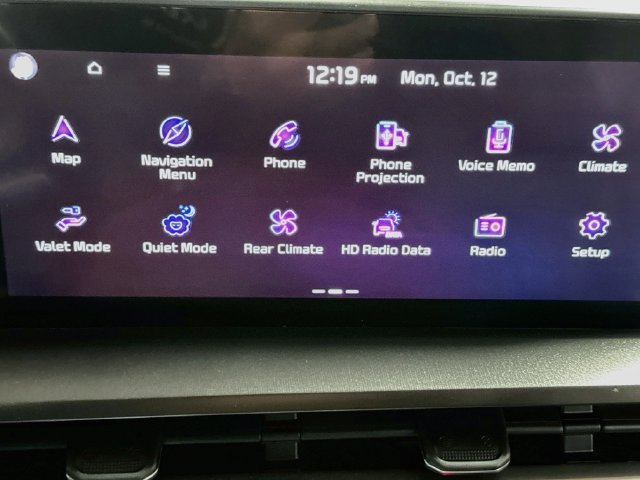 Certified 2024 Kia Telluride S w/ S Sunroof Package AWD/4WD image 15