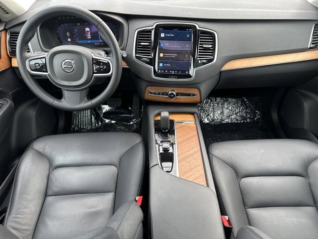 Certified 2023 Volvo XC90 B6 Plus w/ Protection Package Premier image 17