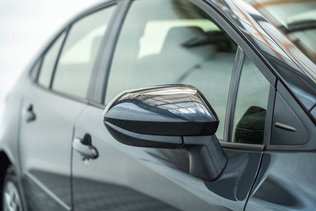 Certified 2025 Toyota Corolla LE image 14