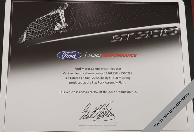 Used 2022 Ford Mustang Shelby GT500 w/ Carbon Fiber Track Pack RWD image 8