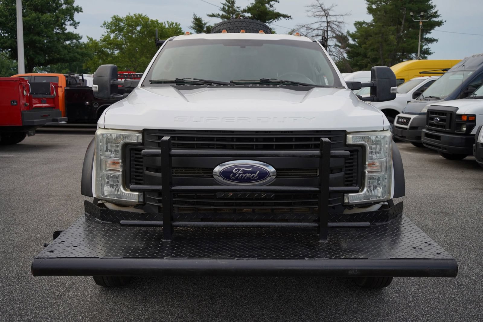 Used 2017 Ford F550 4x4 SuperCab Super Duty image 8