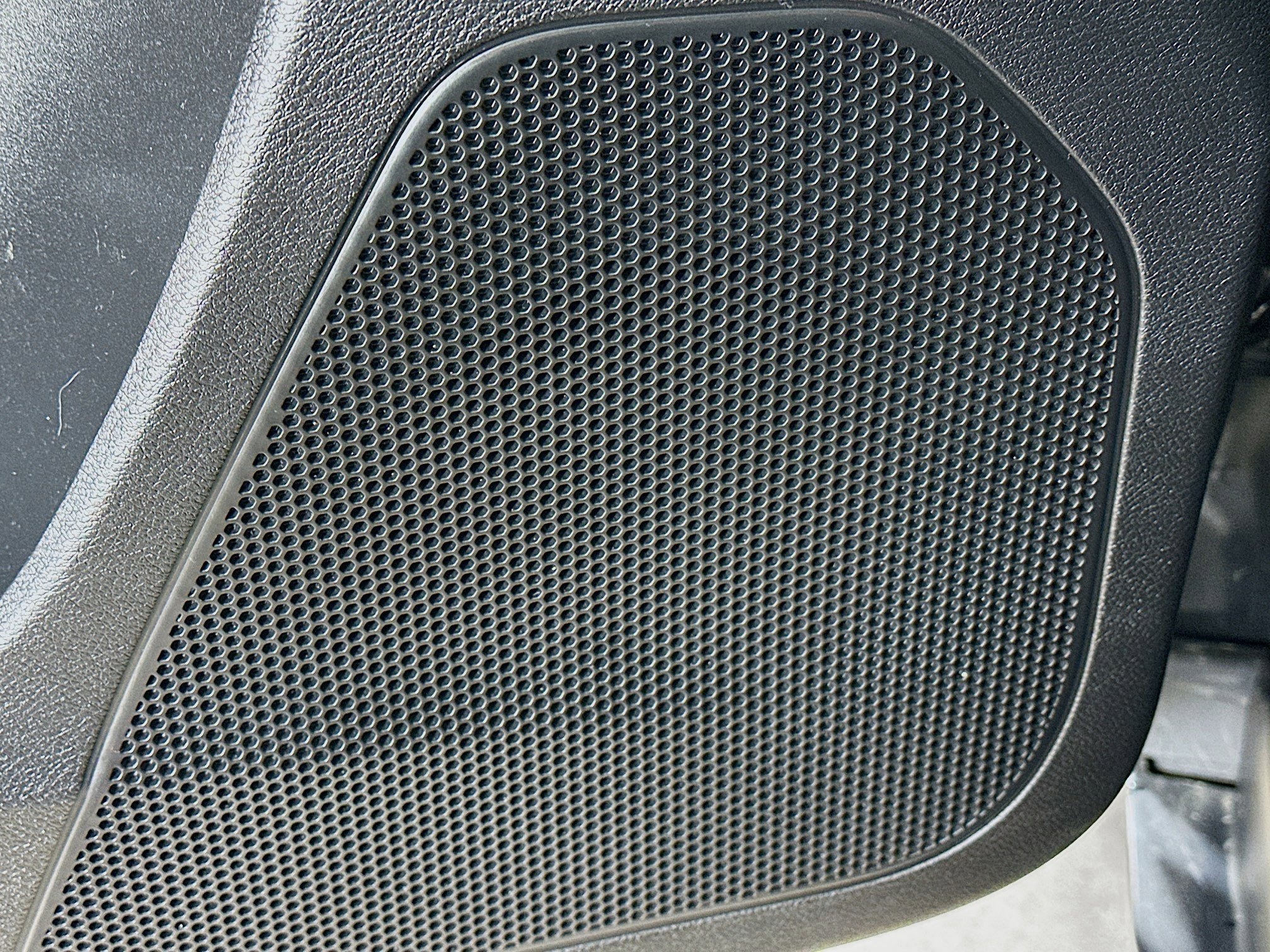 Certified 2022 Jeep Cherokee Limited image 23