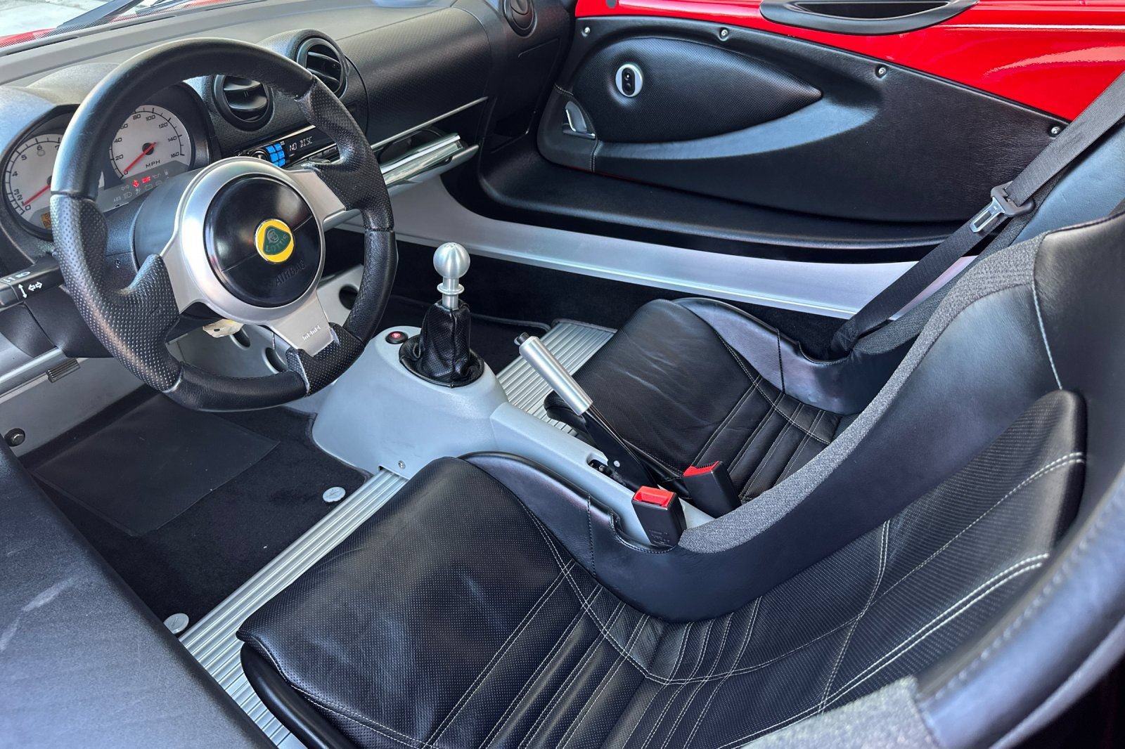 Used 2007 Lotus Elise RWD image 10