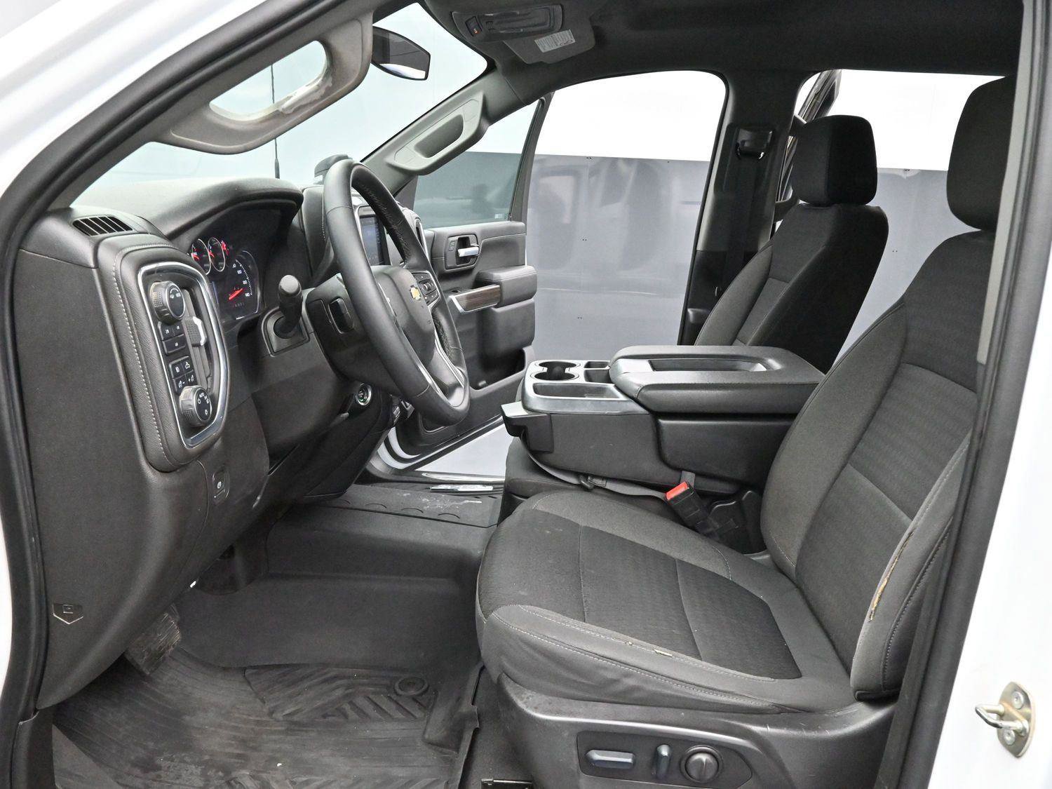 Used 2023 Chevrolet Silverado 2500 LT w/ Convenience Package image 12