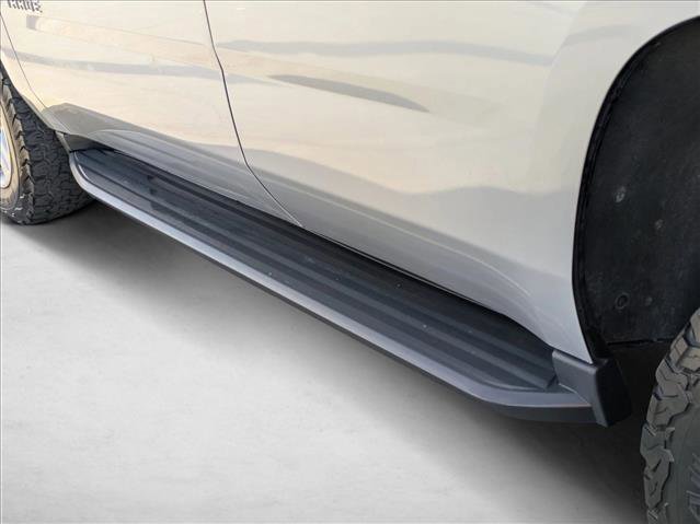 Used 2018 Chevrolet Tahoe LT image 14