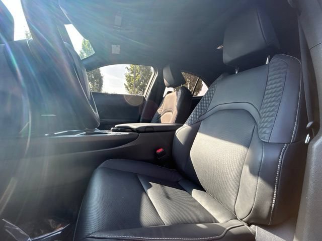 Certified 2022 Lexus UX 250h w/ Premium Package AWD/4WD image 11