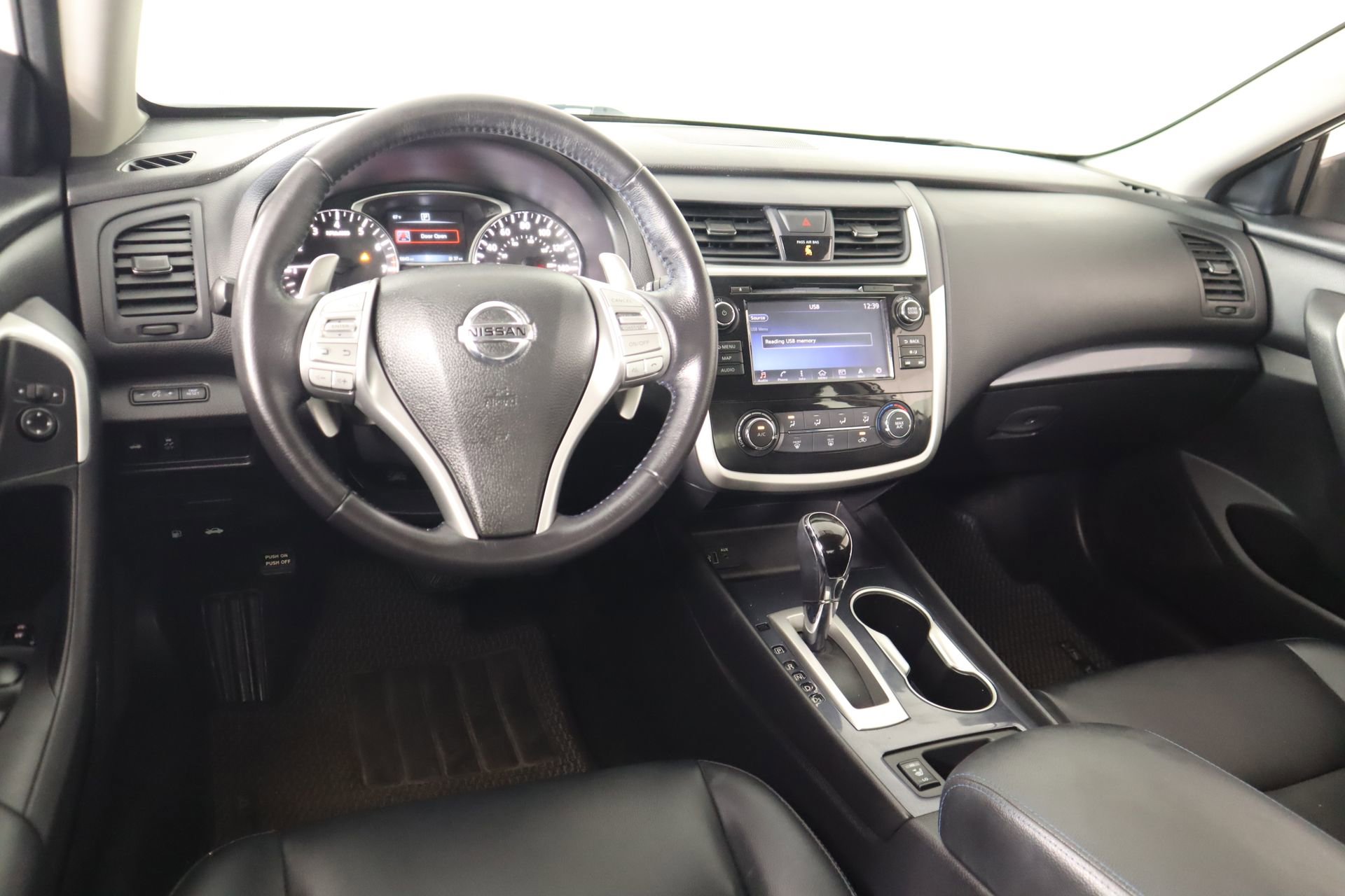 Used 2018 Nissan Altima 2.5 SR w/ SR Special Edition image 2