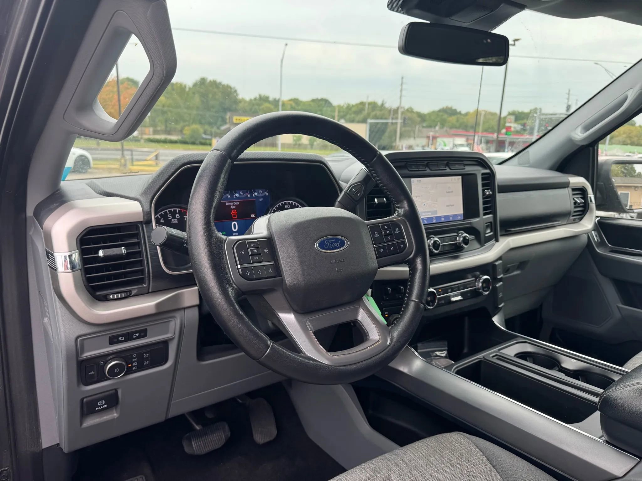 Used 2021 Ford F150 XLT w/ Equipment Group 301A Mid image 4