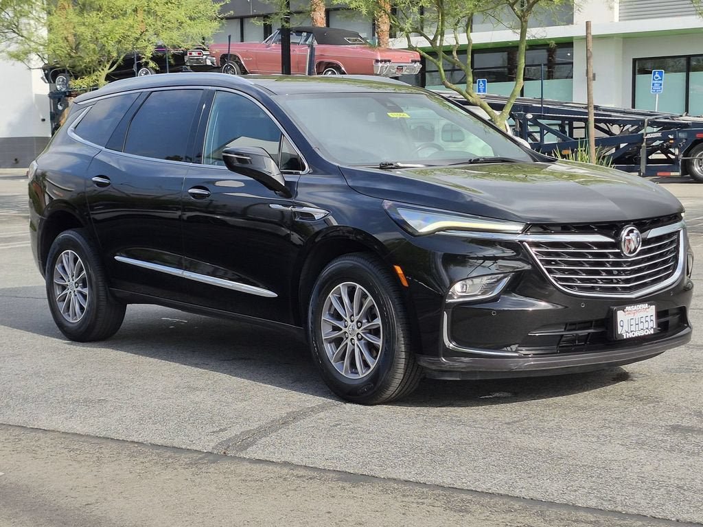 Used 2024 Buick Enclave Essence FWD image 5