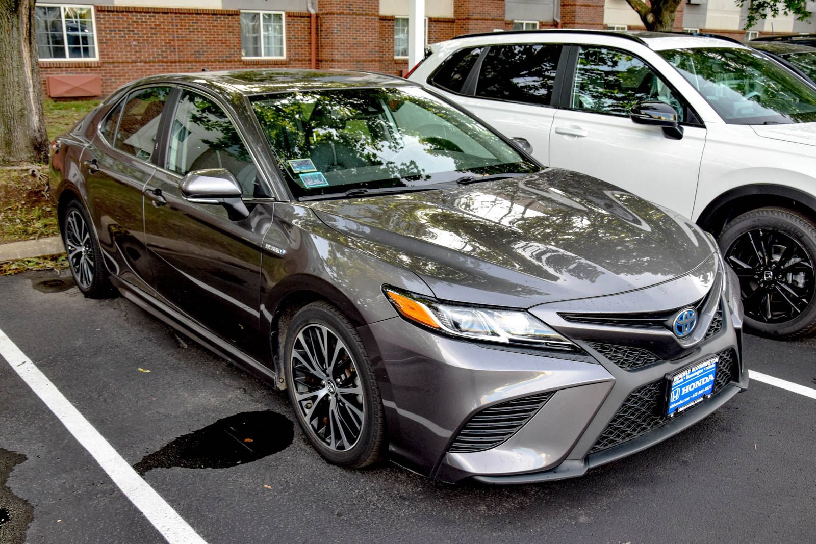 Used 2019 Toyota Camry SE w/ Audio Package FWD image 15