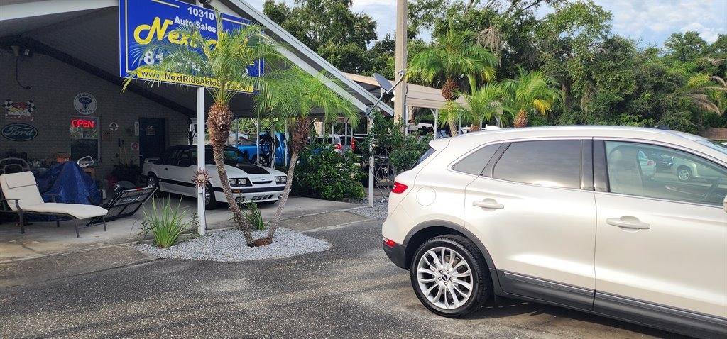 Used 2017 Lincoln MKC Reserve FWD image 6