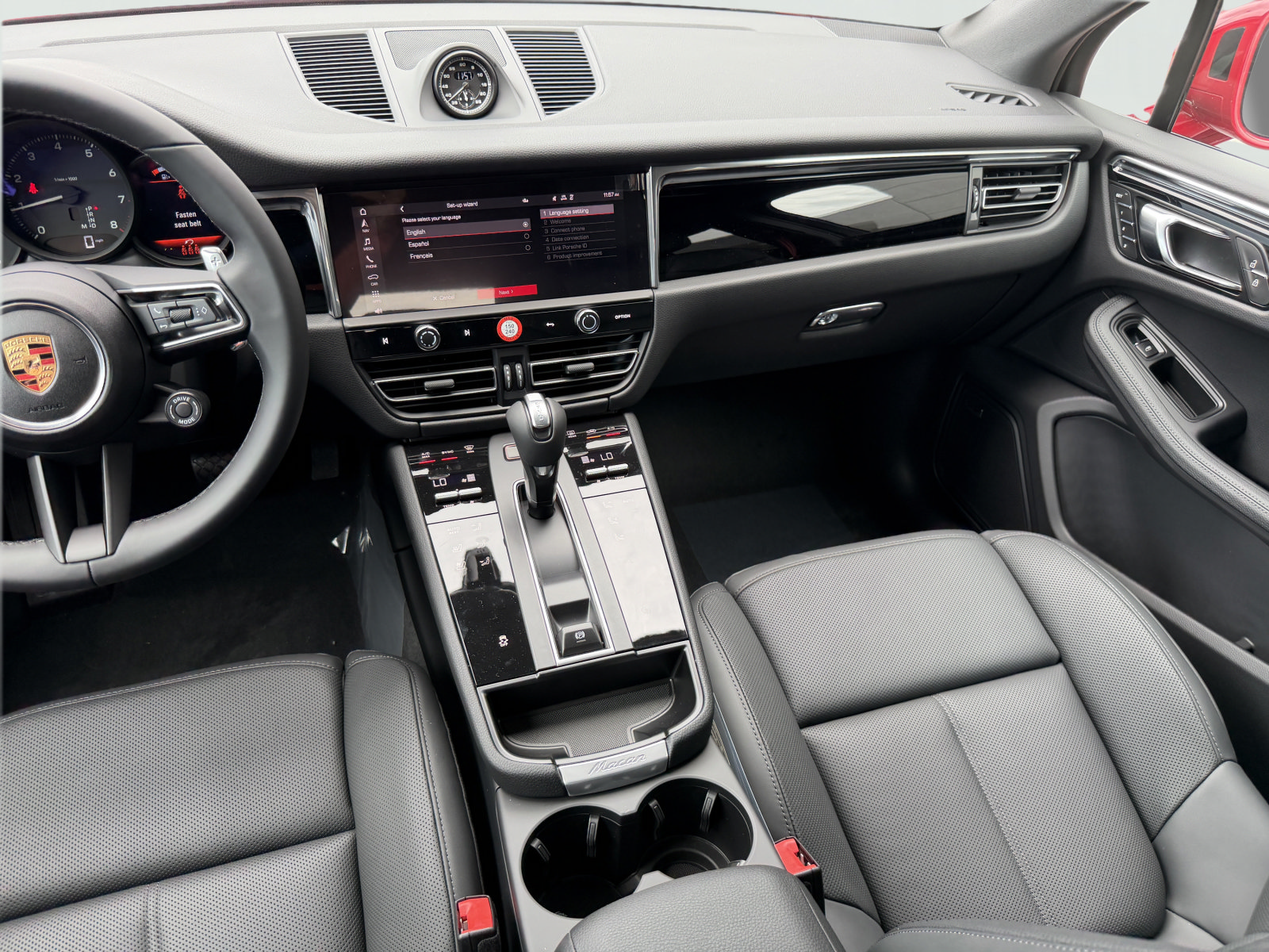 New 2026 Porsche Macan AWD/4WD image 16