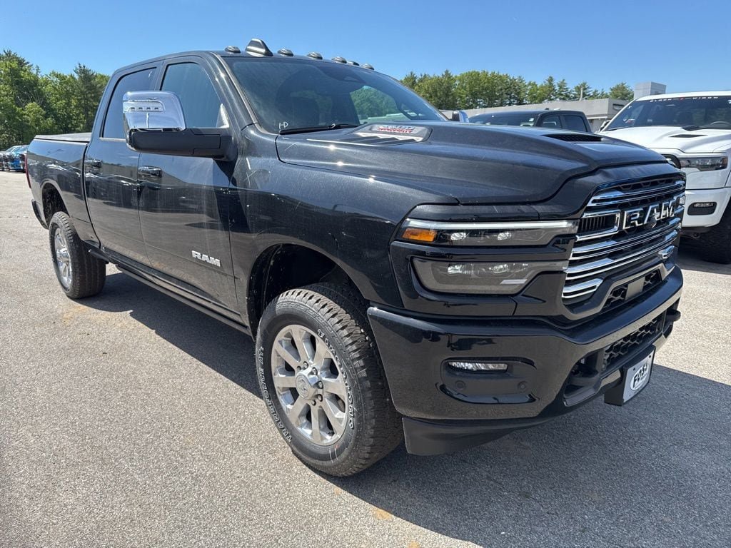 New 2026 RAM 2500 Laramie AWD/4WD image 7
