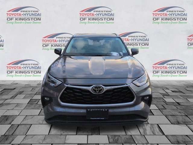 Certified 2021 Toyota Highlander Limited image 9
