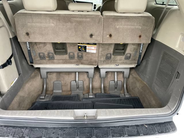 Used 2019 Toyota Sienna XLE FWD image 33