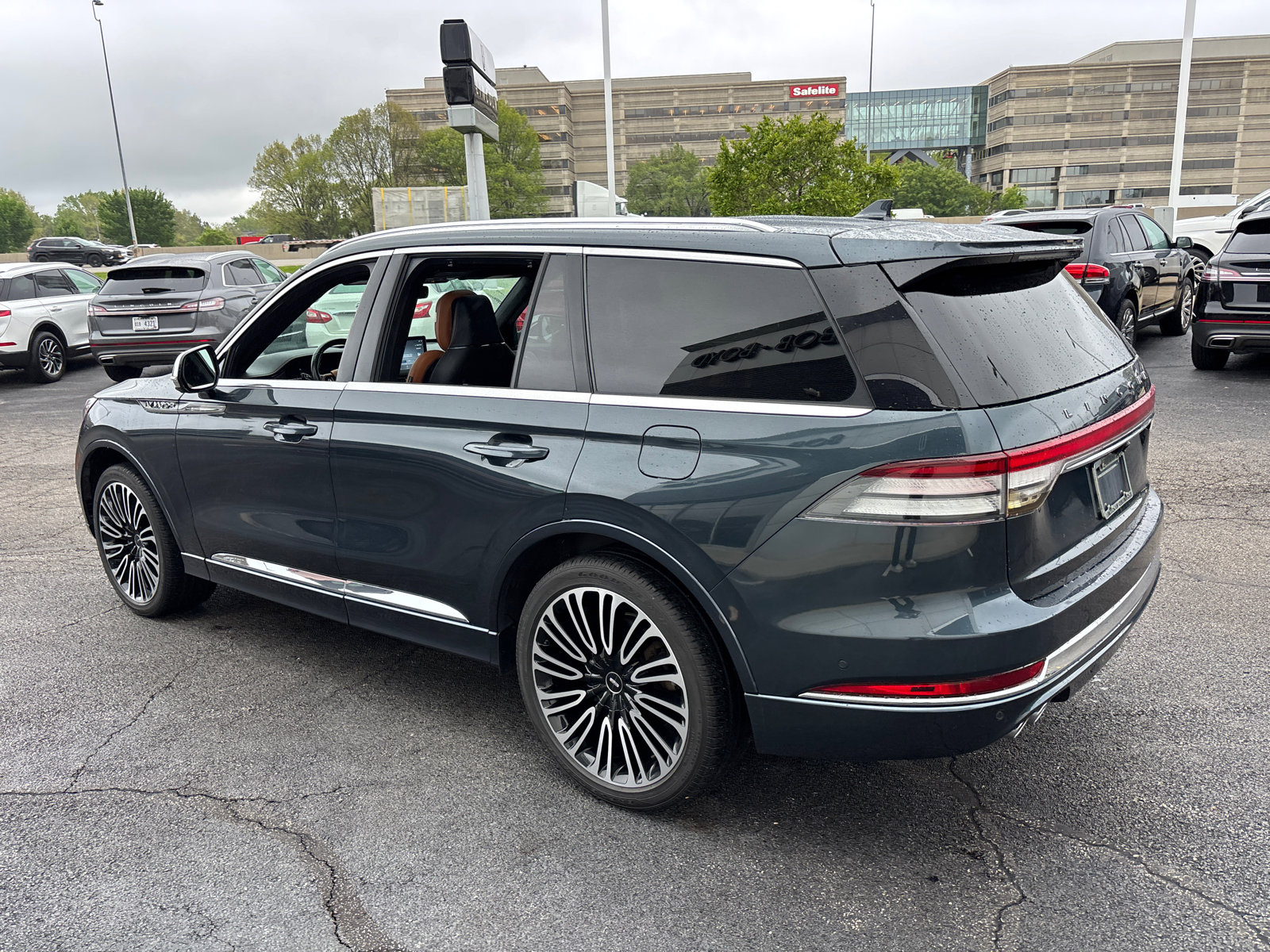 Used 2020 Lincoln Aviator Black Label w/ Dynamic Handling Package AWD/4WD image 5