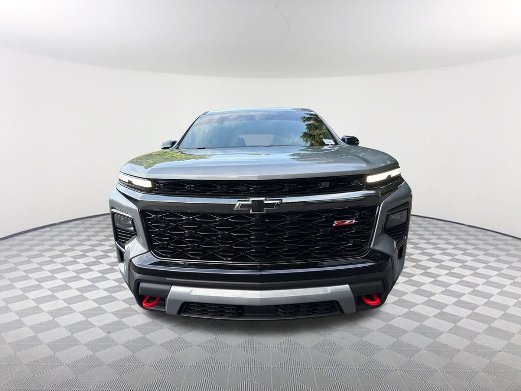 Used 2026 Chevrolet Traverse Z71 w/ Driver Confidence Package AWD/4WD image 2
