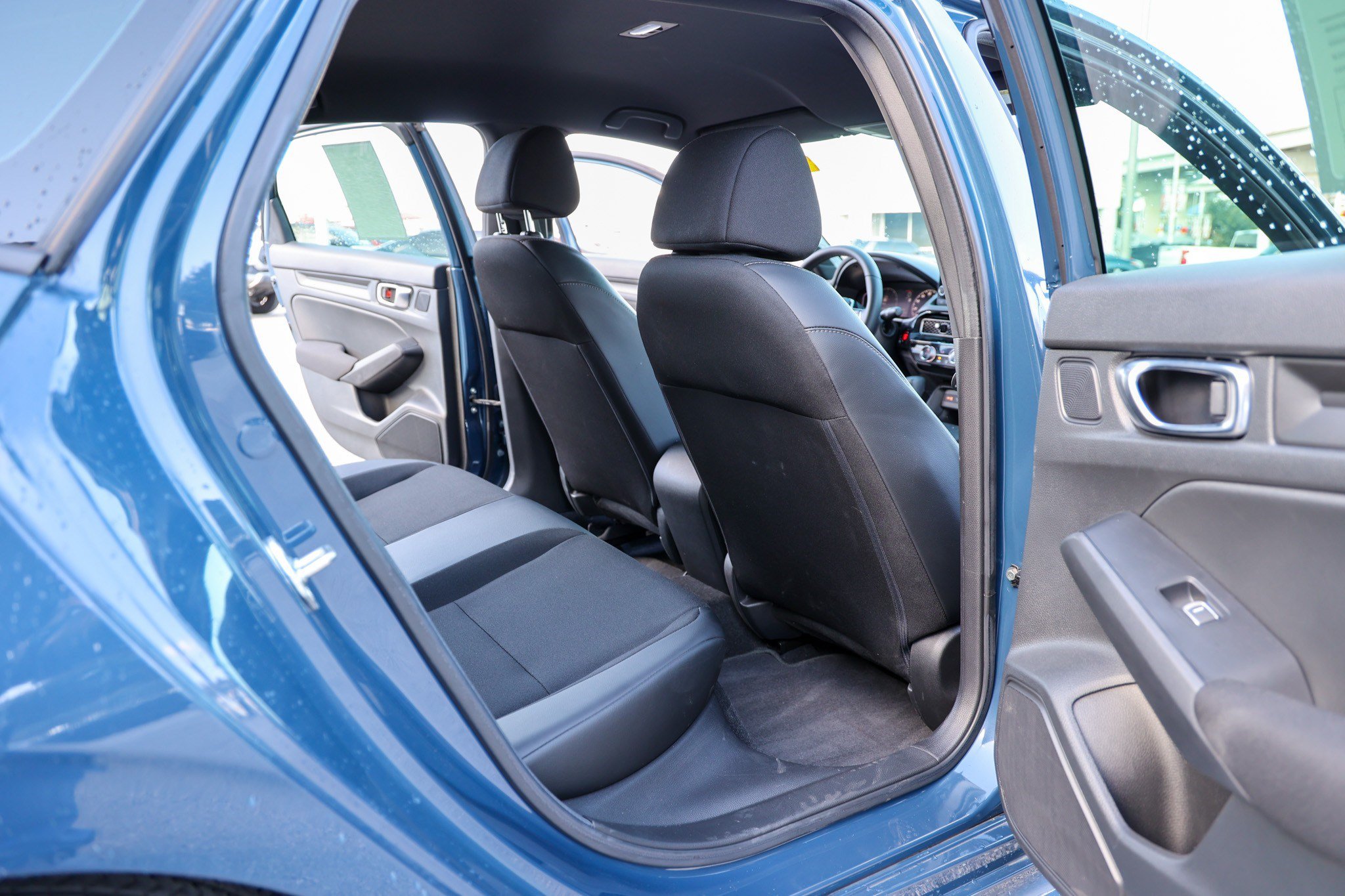 Used 2025 Honda Civic Sport image 36