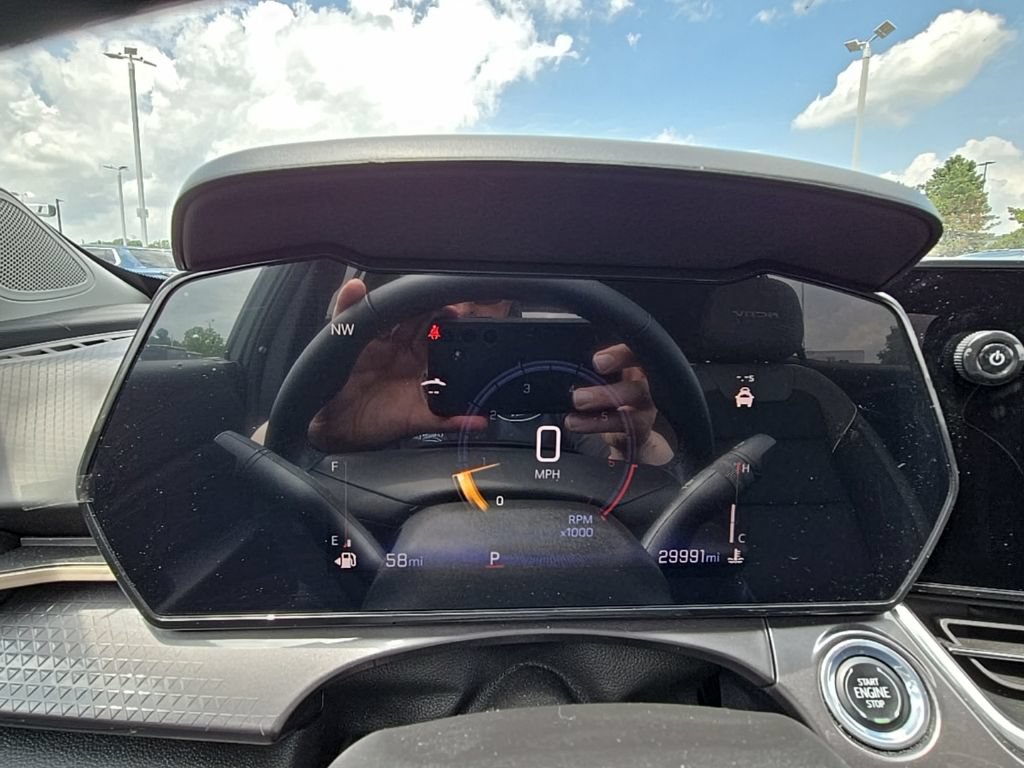 Used 2025 Chevrolet Trax ACTIV w/ Sunroof Package FWD image 22