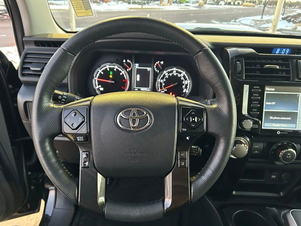 Used 2024 Toyota 4Runner TRD Off-Road Premium image 22