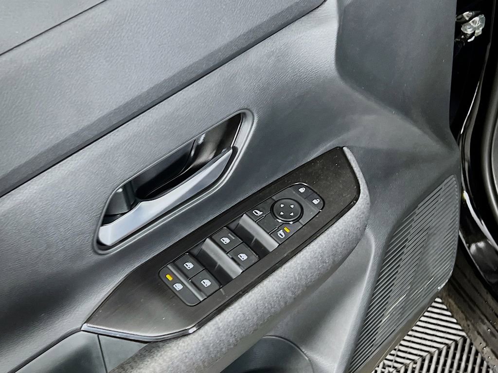 New 2026 Nissan Kicks SV w/ SV Premium Package image 16