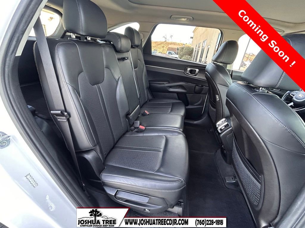 Used 2021 Kia Sorento S w/ Panoramic Sunroof Package image 26