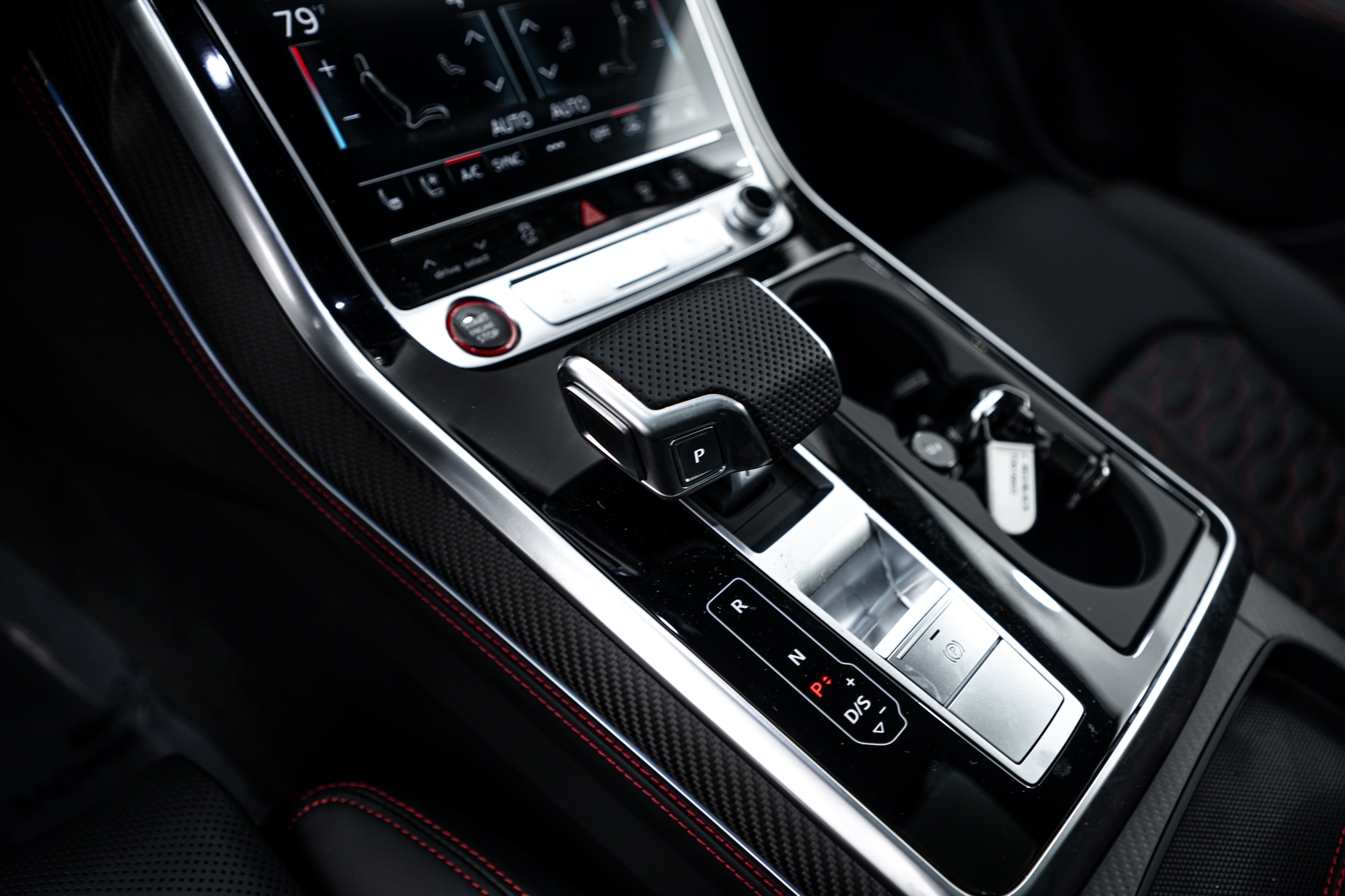 New 2026 Audi RS Q8 performance image 11