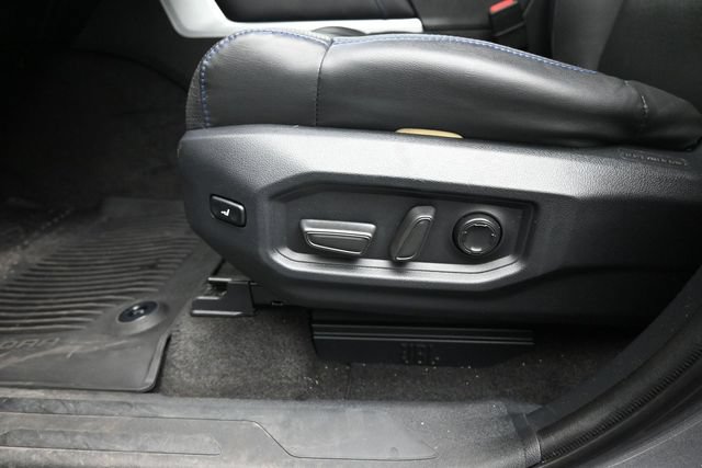 Used 2023 Toyota Tundra Platinum w/ Advanced Package AWD/4WD image 19