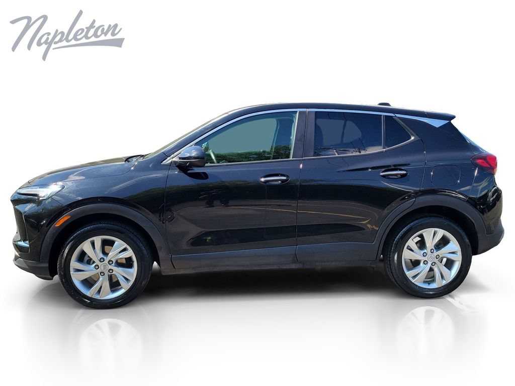 Used 2025 Buick Encore GX Preferred FWD image 2