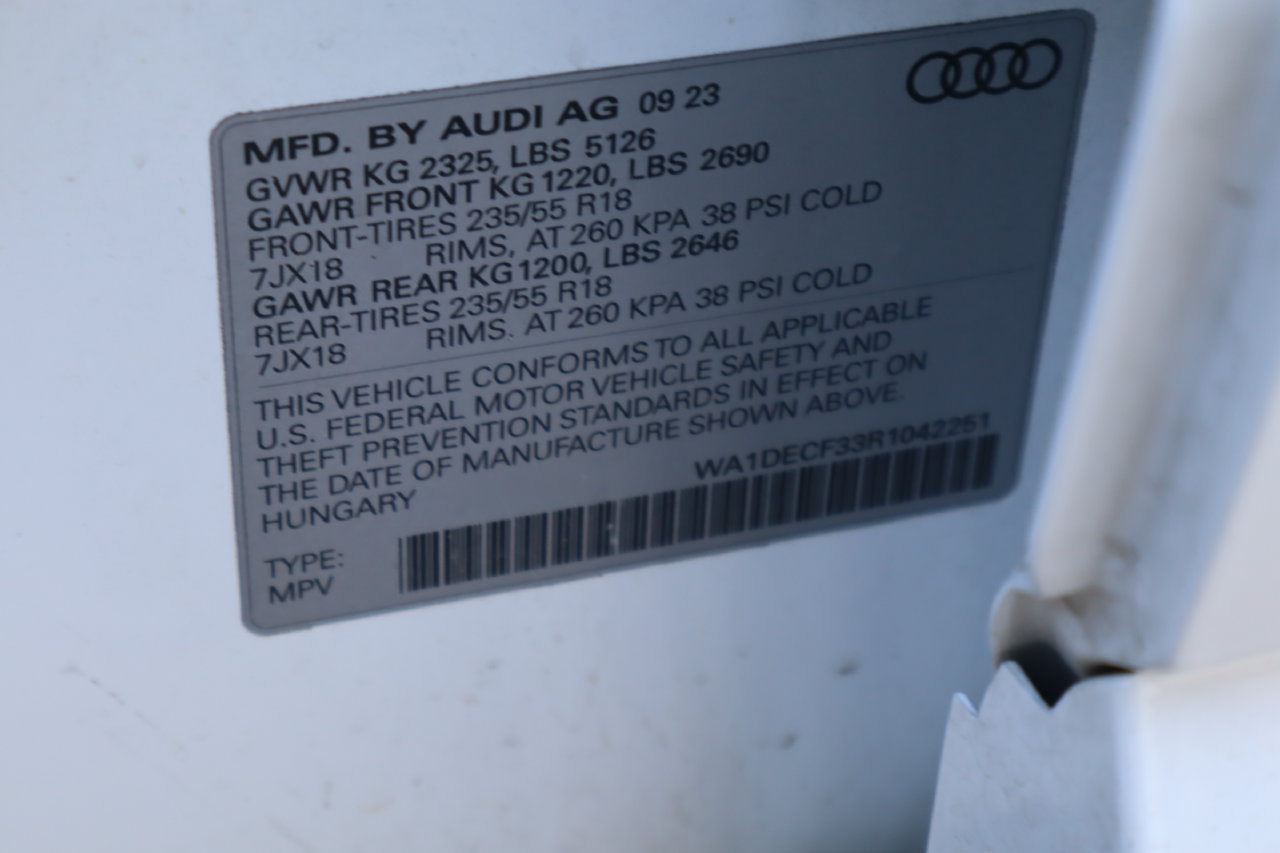 Used 2024 Audi Q3 2.0T Premium AWD/4WD image 30