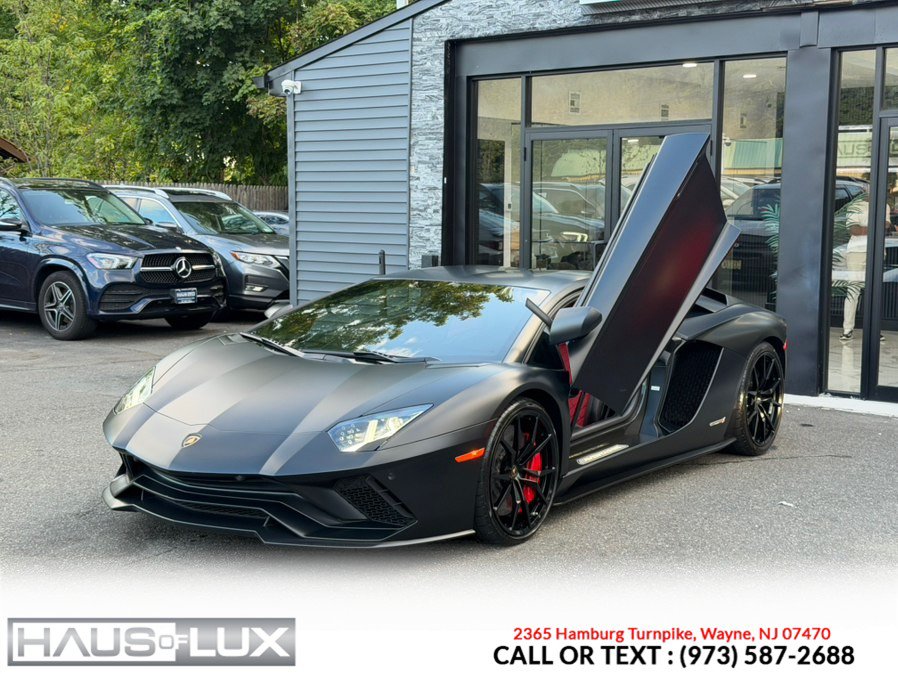 Used 2018 Lamborghini Aventador S AWD/4WD image 9