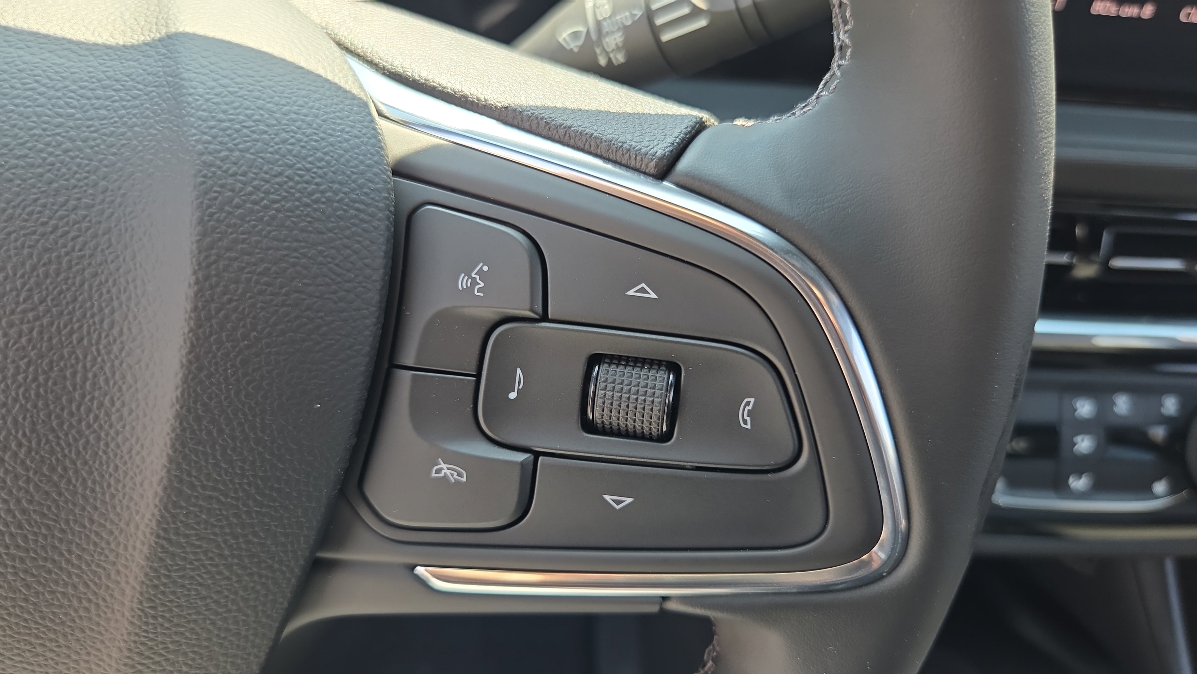 New 2026 Buick Envista Sport Touring w/ Convenience I Package FWD image 25