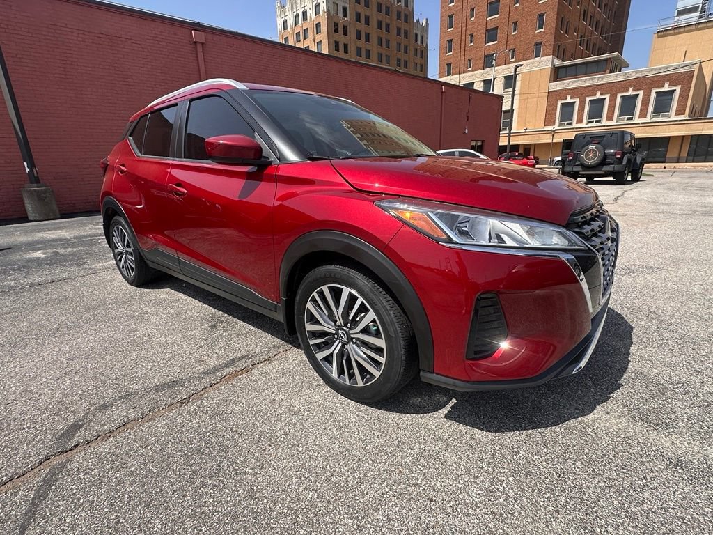 Certified 2022 Nissan Kicks SV FWD image 10