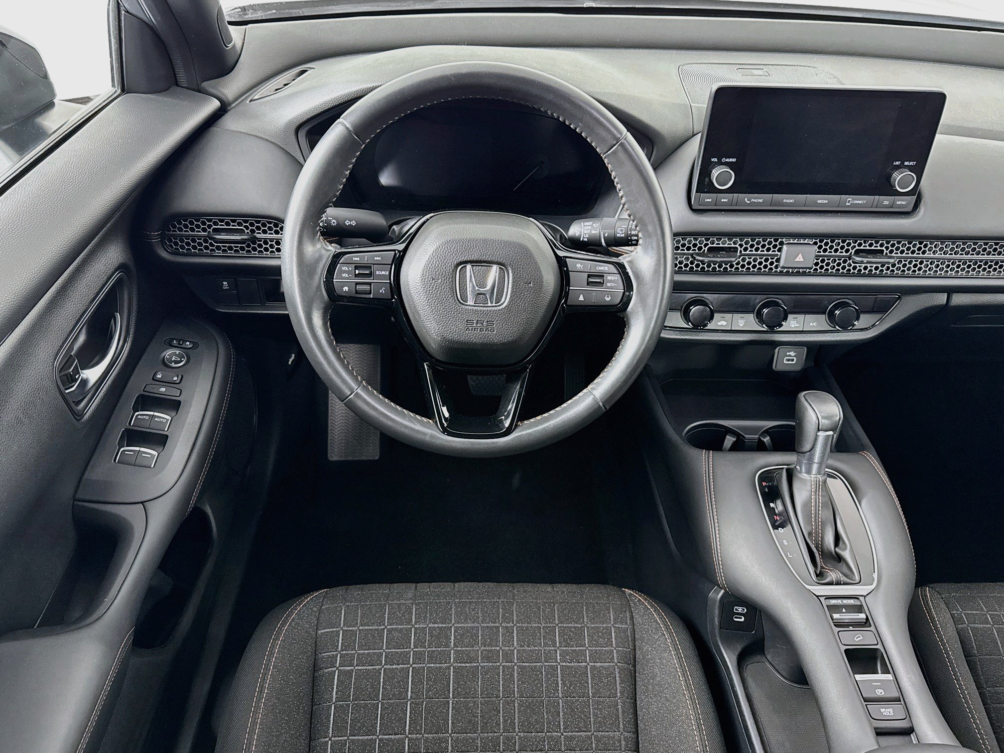 Certified 2024 Honda HR-V Sport image 21