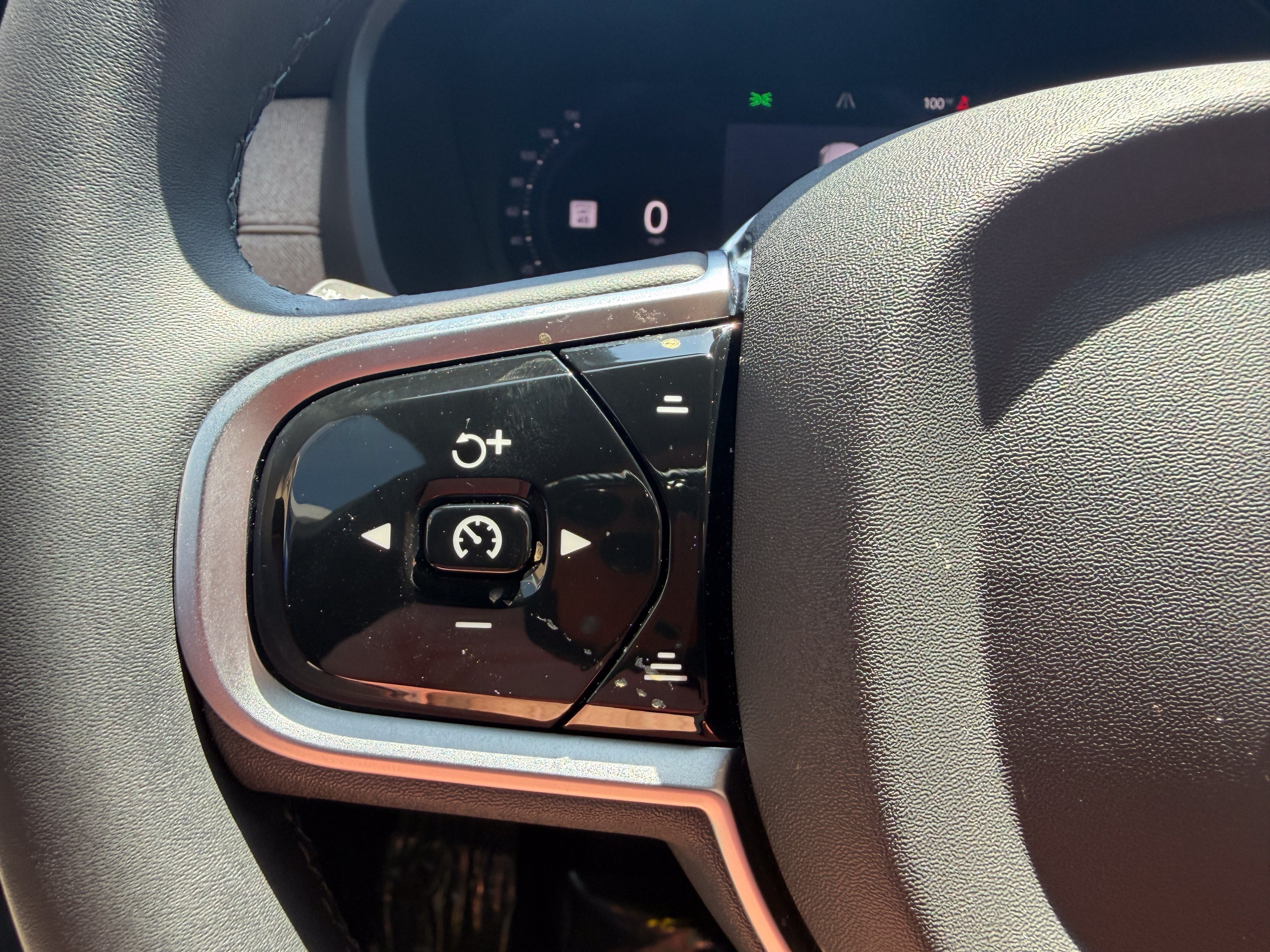 Certified 2026 Volvo XC90 B6 Ultra w/ Protection Package AWD/4WD image 29