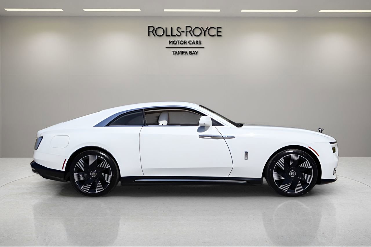 New 2026 Rolls-Royce Spectre image 9